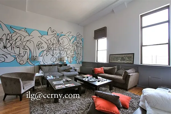 Rented by City Connections Realty | media 15