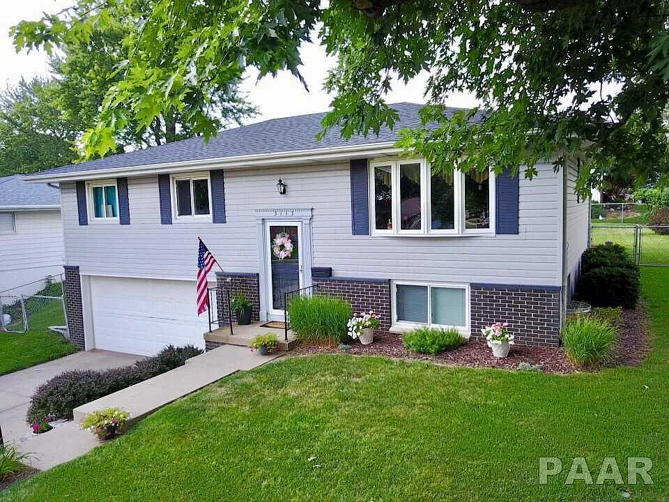 3113 W Birkshire Dr photo 1