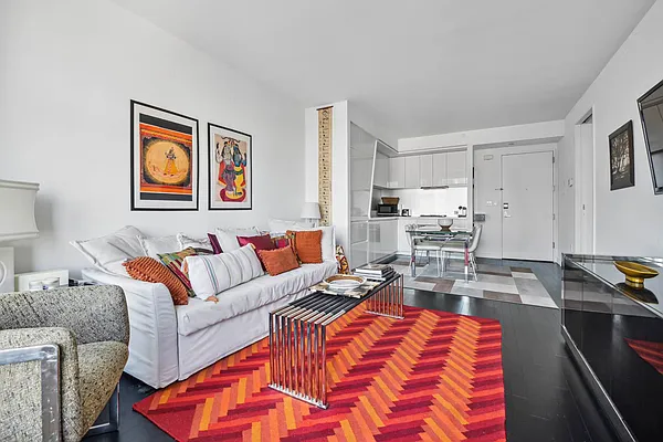 Rented by Douglas Elliman | media 10