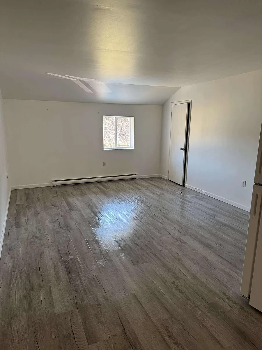Building Photo - 15701 Lower Georges Creek Rd SW #3