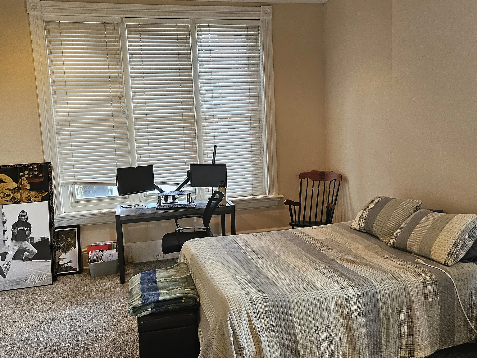 1 bed, 1100 sqft, $1,400 — Photo 2