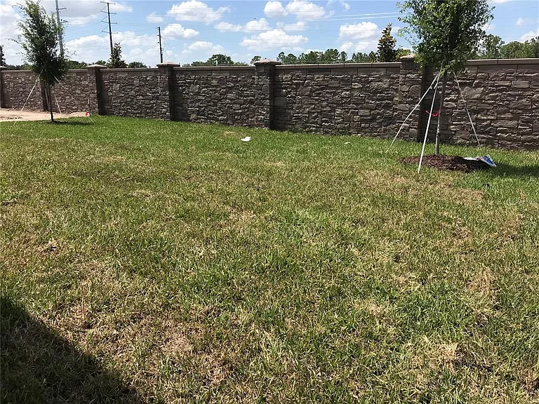 11025 Sweetgum Woods Dr — Photo 2