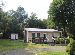 272 Mountain Rd, Albrightsville, PA 18210