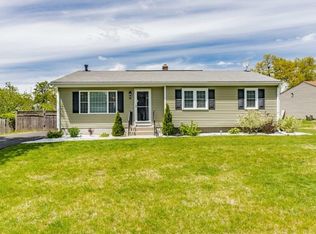 36 Deepfield Rd, Springfield, MA 01118