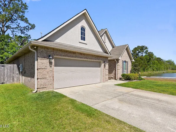 15237 Clemson Ave, Gulfport, MS 39503