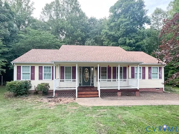 21330 Bailey Ln, Amelia Court House, VA 23002