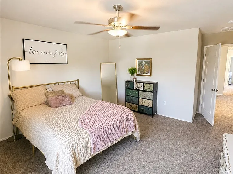 3744 Ramura Ave — Photo 9
