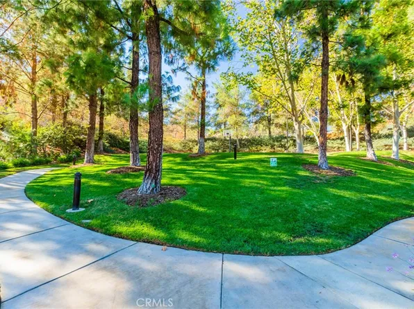23123 Cheyenne Dr, Santa Clarita, CA 91354