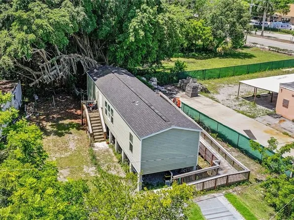 2960 Lunar ST, NAPLES, FL 34112