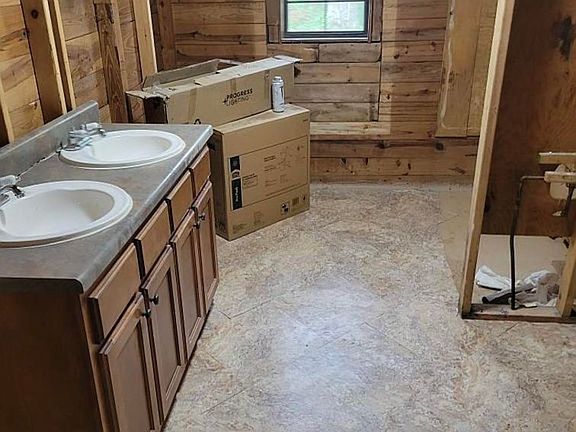 3rd image of 5064 Wilburn Rd