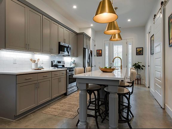 2nd image of 700 James Ave #47
