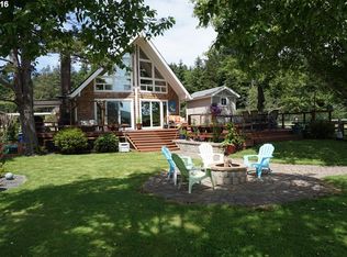 3550 NE West Devils Lake Rd, Lincoln City, OR 97367
