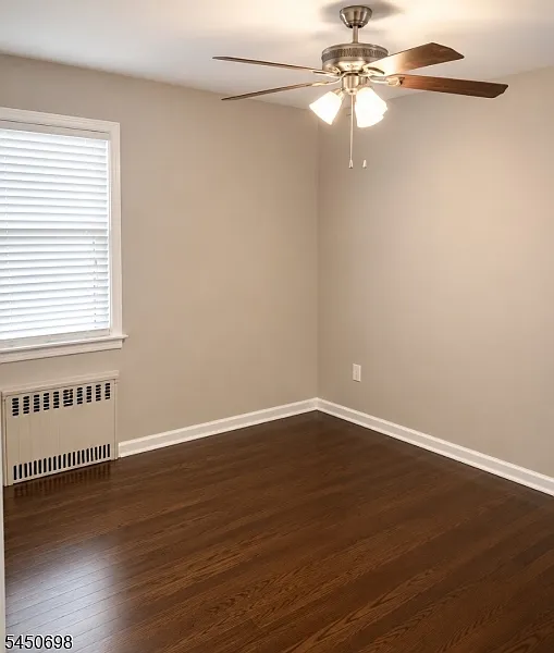3 bed, 1.0 bath, $2,750 — Photo 4