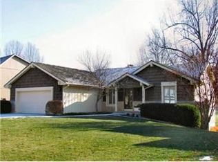 4276 SW Averio Ln, Lees Summit, MO 64082