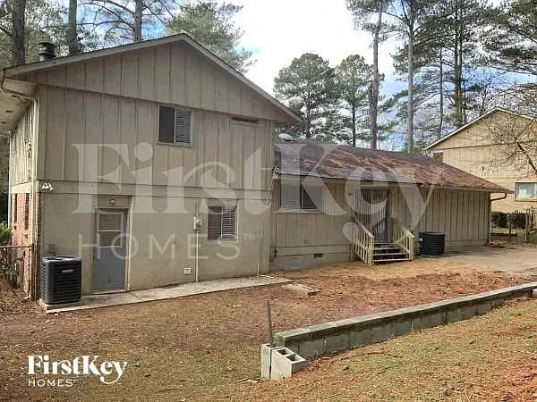 1478 Spruce Ridge Way — Photo 12