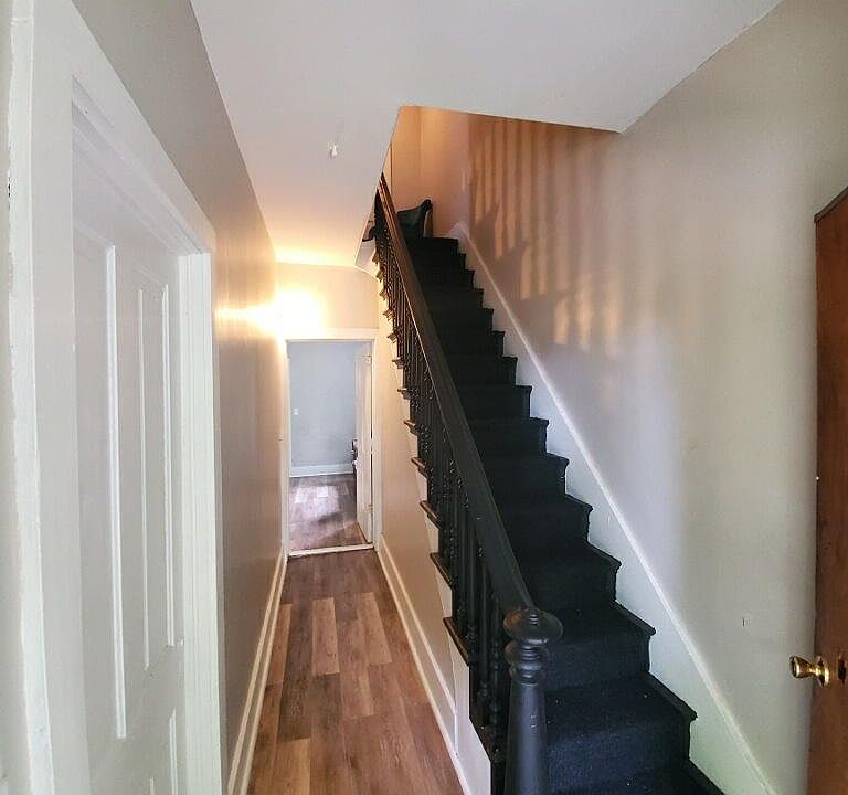 1st image of 205 Goodrich Ave