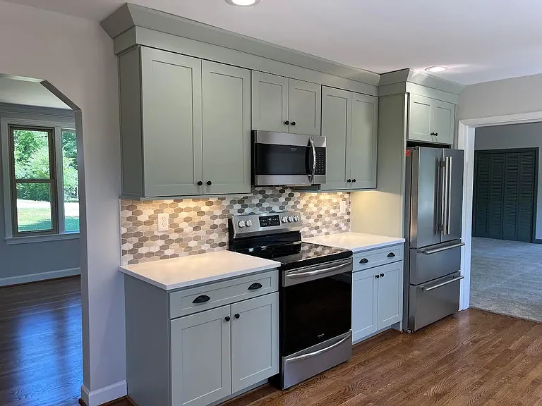 409 Barbara Dr — Photo 22