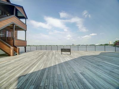 128 Sandpiper Ky #128, Secaucus, NJ, 07094