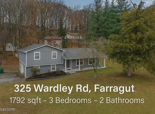 325 Wardley Rd, Knoxville, TN 37934