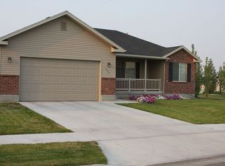 309 Oaktrail Dr, Rexburg, ID 83440