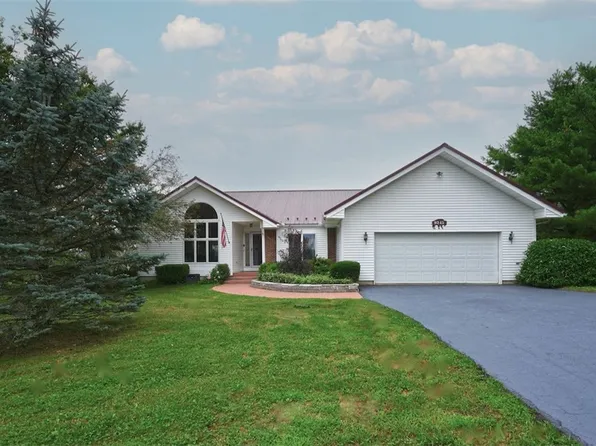 9245 Cole Rd, Boston, NY 14025