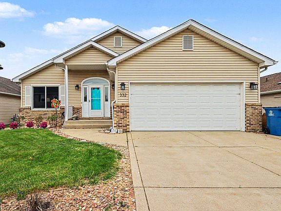 2nd image of 332 Carey Ln