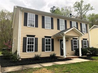 1612 Coventry Woods Ct, Greensboro, NC 27405