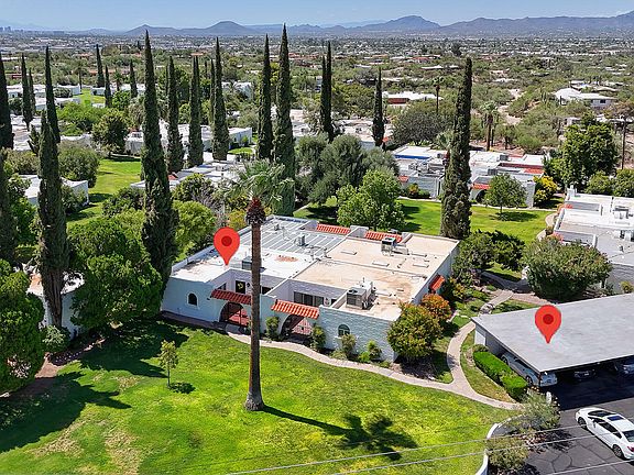 5th image of 703 W Las Lomitas Rd