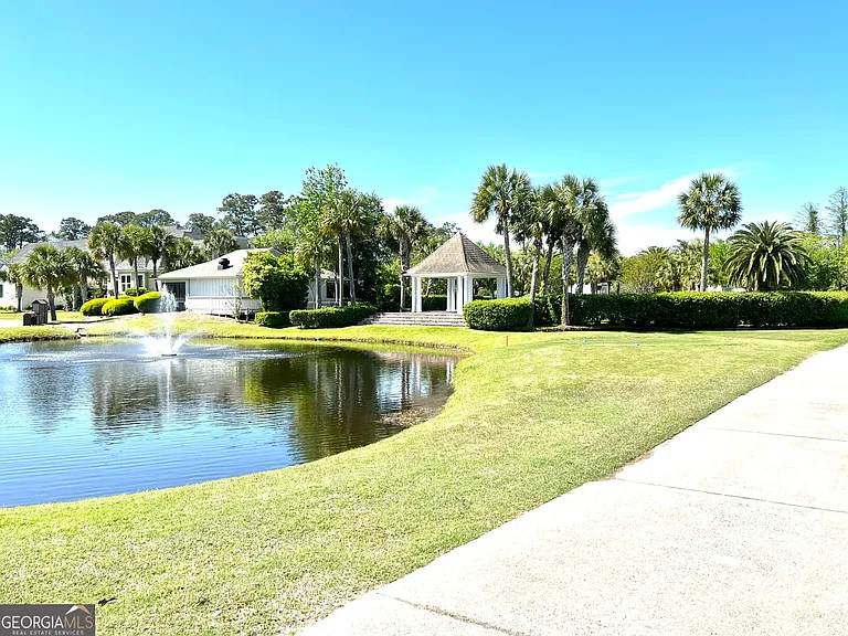 372 Moss Oak Cir — Photo 35