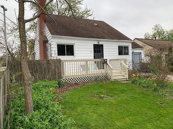 2nd image of 29 Zeller Ct
