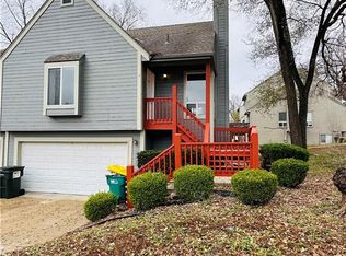 8965 Hauser St, Lenexa, KS 66215