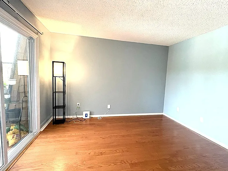 104 Moonstone Ct — Photo 14