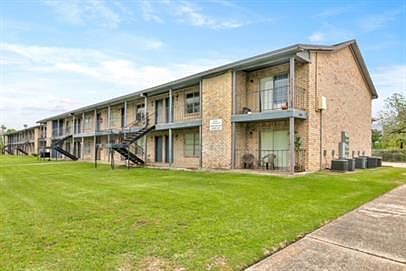 1885 North St APT 4 Beaumont TX 77701 Zillow