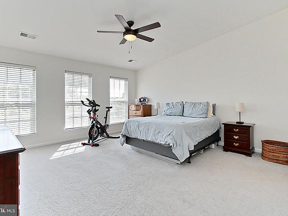 5th image of 15414 Rosemont Manor Dr