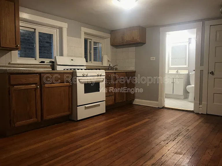 3841 N Sawyer Ave #G — Photo 4
