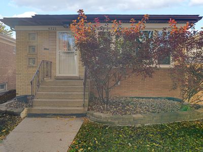 4321 W Augusta Blvd, Chicago, IL, 60651