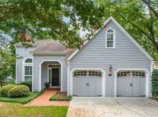 1585 Spinnaker Dr, Alpharetta, GA 30005