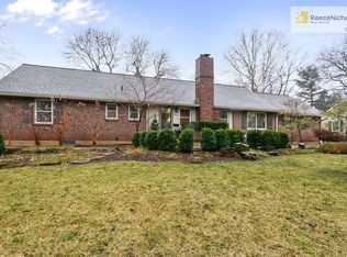 8208 Belinder Rd, Leawood, KS 66206