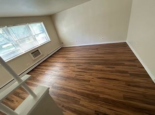 3526 214th St #1W, Matteson, IL 60443