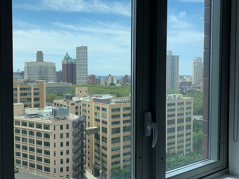 100 Jay St #22G — Photo 21