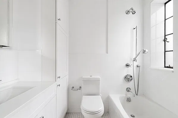 Sold by Compass | media 10