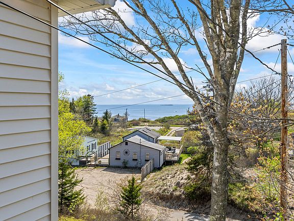 4th image of 37 Spar Cove Road