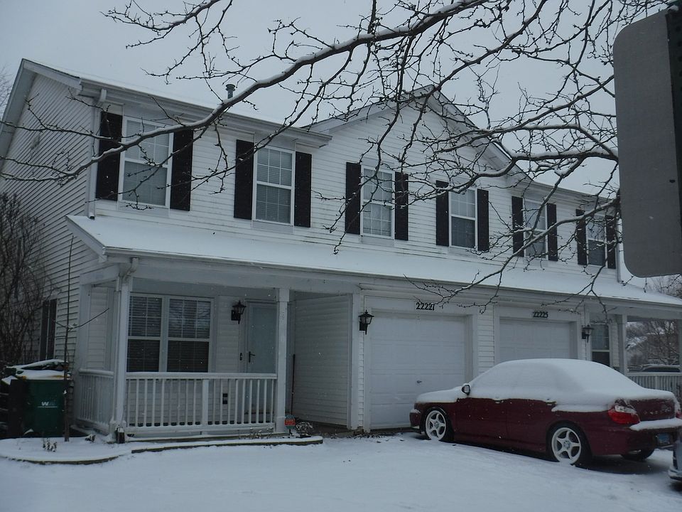 1st image of 22221 W Niagara Trl