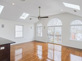 28 Nunda Ave #2, Jersey City, NJ 07304