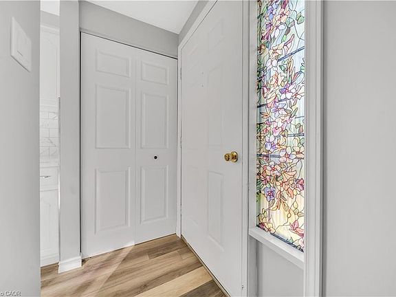 2nd image of 84 Homestead Pl