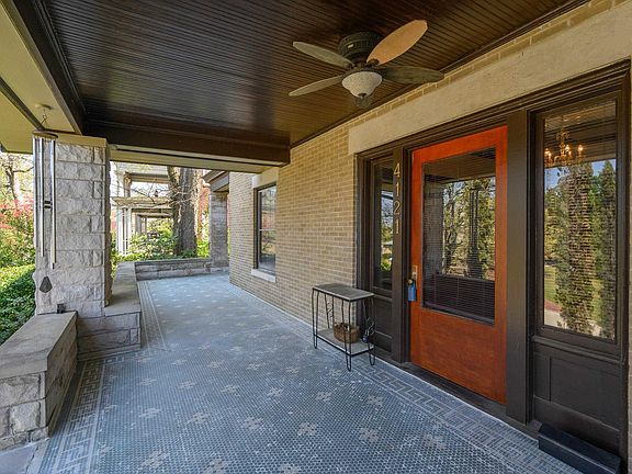 5th image of 4121 Crescent Rd