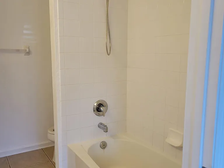 1151 Purdue Ln — Photo 17