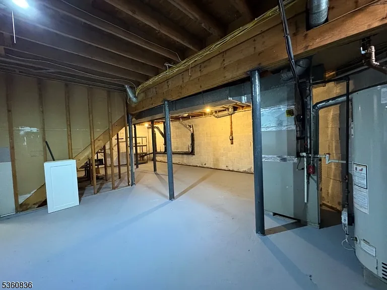 3311 Bloomingdale Dr — Photo 24
