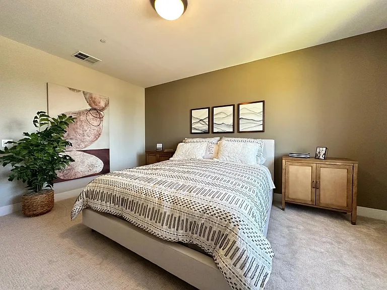420 Arc Ct — Photo 4