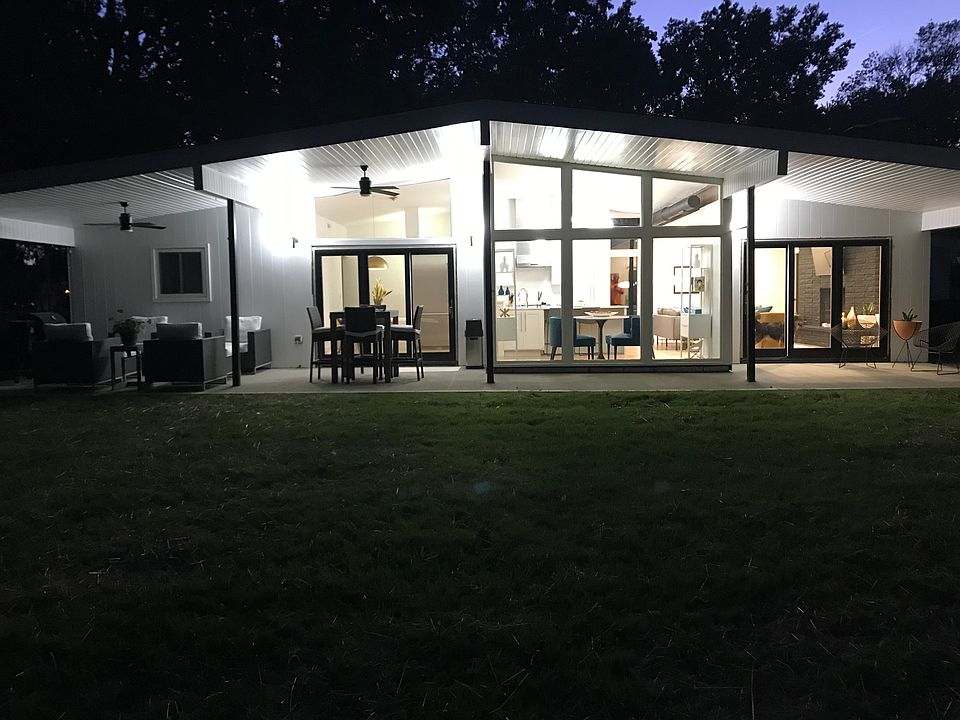 2nd image of 108 Mary Dr